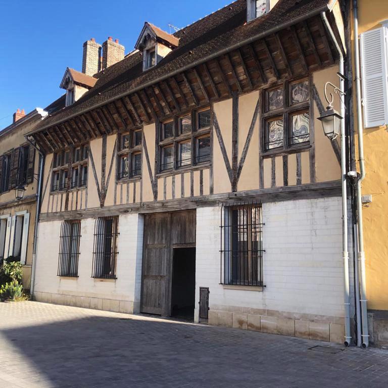 Appartement 2 Chambres - Saint Pierre Troyes Kültér fotó